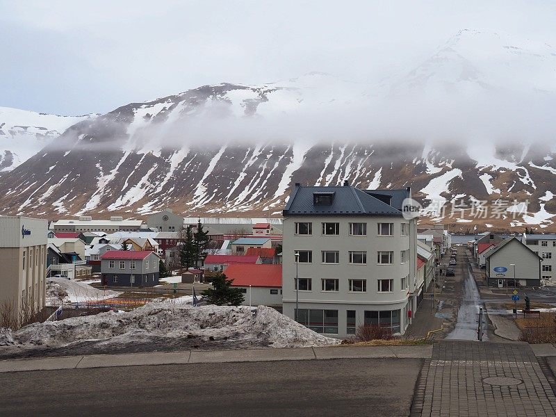 the town of Siglufjörður